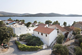 Гостиница Apartments by the sea Zaboric, Sibenik - 4257  Заборицье